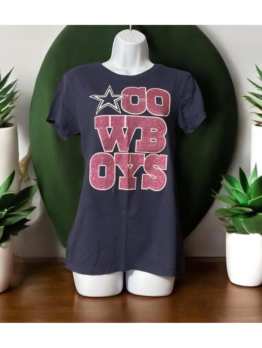Women Cowboys Her Style Navy Graphic Print Short Sleeve Pullover T-Shirt Sz M